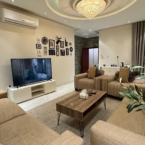 فاخرة غرفة وصالة النرجس ١٦ شقة الرياض